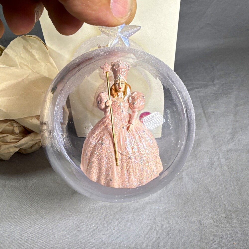 * Hallmark Keepsake Ornament 2006 Glinda The Good Witch Arrives Wizard of Oz